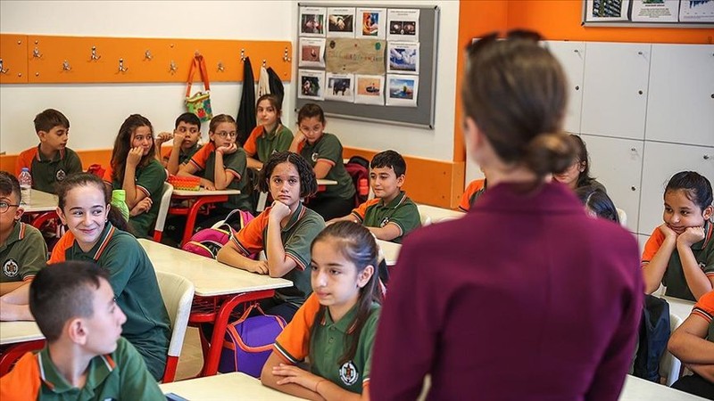 ÖĞRETMENLERE ARA TATİL SON DURUM: Öğretmenlerin ara tatili kalktı mı, seminer programı ne zaman ve nasıl olacak? Bakanlık açıkladı! - Resim: 3