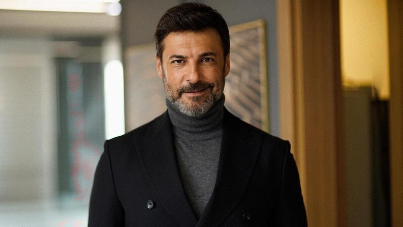 Kızılcık Şerbeti'nin Ömer'i Barış Kılıç'ın mezuniyet gururu! Duygu dolu anlar yaşadı - Resim: 3