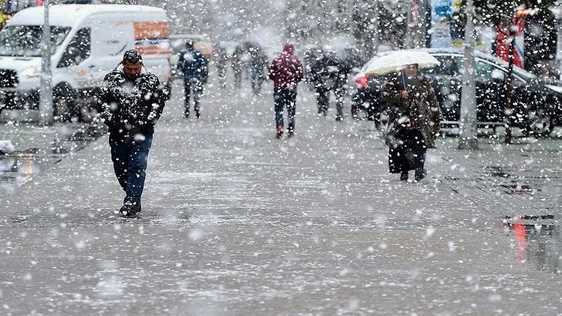 Meteoroloji'den sağanak ve kar uyarısı! Buzlanma, don ve çığ tehlikesi var - Resim: 1