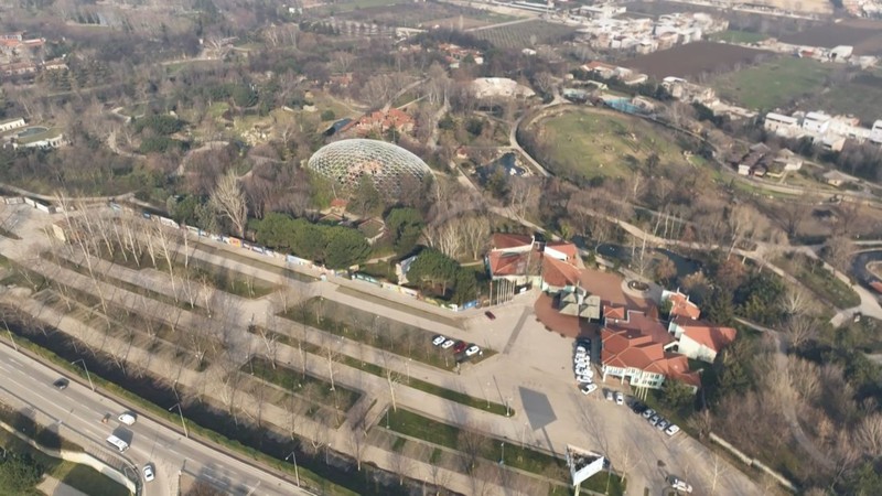 Bursa'da 149 türün bir arada yaşadığı yerde o canlı, kış uykusunu unutmuştu. Devasa canlının öğle yemeğiyle imtihanı kayda alındı - Resim: 1