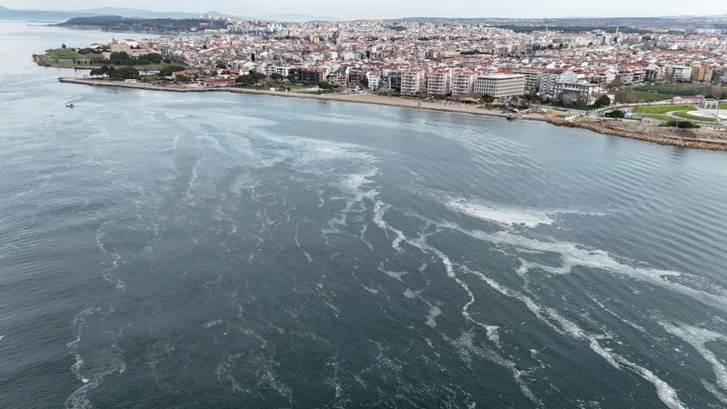 Marmara’nın yüzde 80’ini kaplayacak korkunç felaket Çanakkale’den başladı… 1 aydan beri kimse o hareketi 1 kez bile yapamadı - Resim: 8