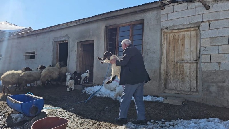 Bitlis'te sınırları içerisinde yer alan Türkiye'nin en yüksek rakımlı köyü havadan çekildi. Görenleri kendisine hayran bıraktı - Resim: 5