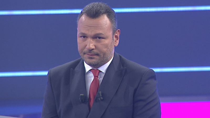 Ali Sunal, Edip Akbayram'ın Kemal Sunal vefat ettiğinde yaptığını anlattı! Duyanlar gözyaşlarına boğuldu - Resim: 6