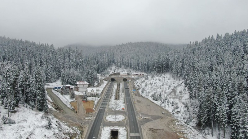 Meteoroloji'den gelen uyarının ardından Kastamonu'da etkili oldu. Ilgaz Dağı beyaz örtüyle kaplandı - Resim: 2