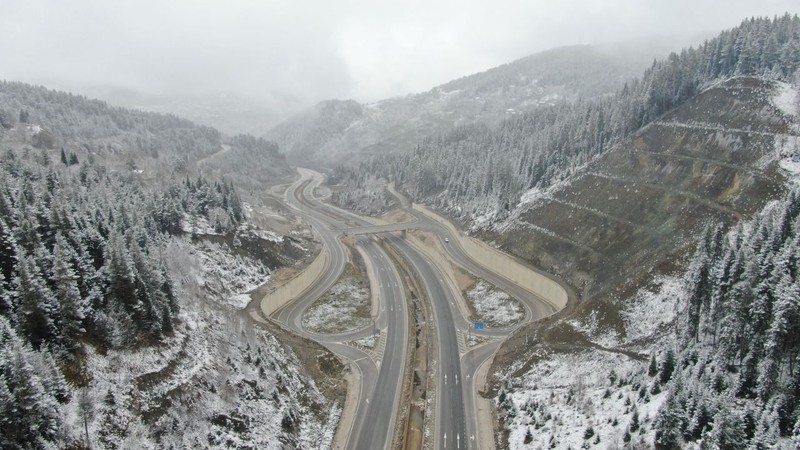 Meteoroloji'den gelen uyarının ardından Kastamonu'da etkili oldu. Ilgaz Dağı beyaz örtüyle kaplandı - Resim: 3