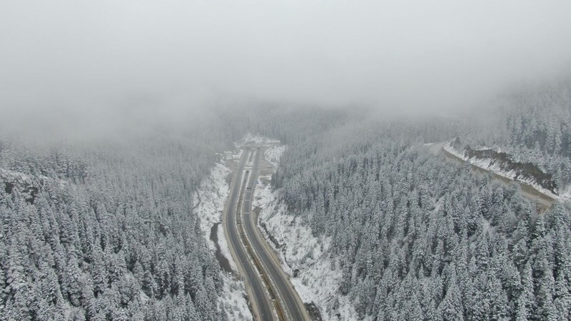Meteoroloji'den gelen uyarının ardından Kastamonu'da etkili oldu. Ilgaz Dağı beyaz örtüyle kaplandı - Resim: 5