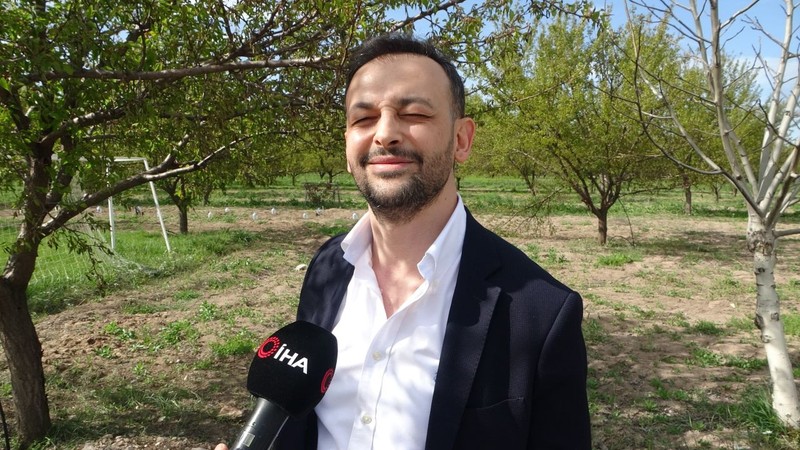 Malatya'da 10 milyon tane kayısı ağacını teker teker etkilemişti! Çiftçi çareyi böyle buldu! Teker teker püskürtülecek - Resim: 5
