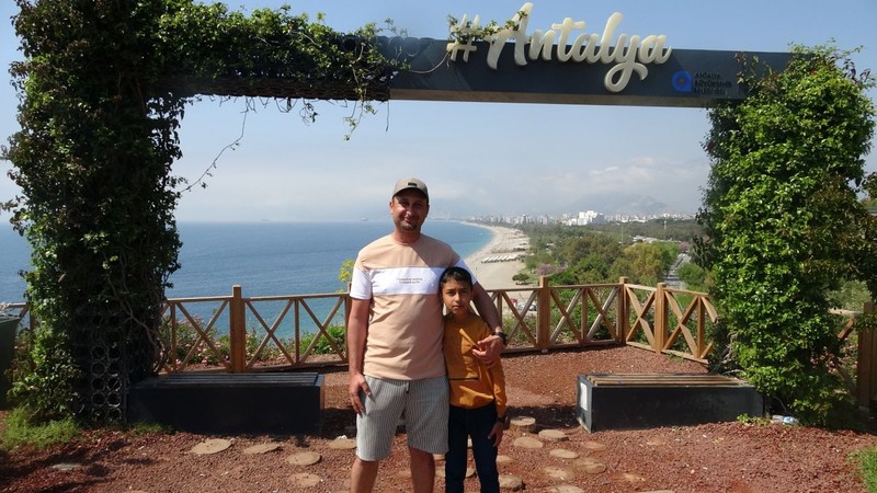 Amatör balıkçı Akdeniz açıklarında teknesiyle ilerliyordu. Bir anda çapasına doğru saldırı yapan hayvanı fark edince dehşete kapıldı - Resim: 8
