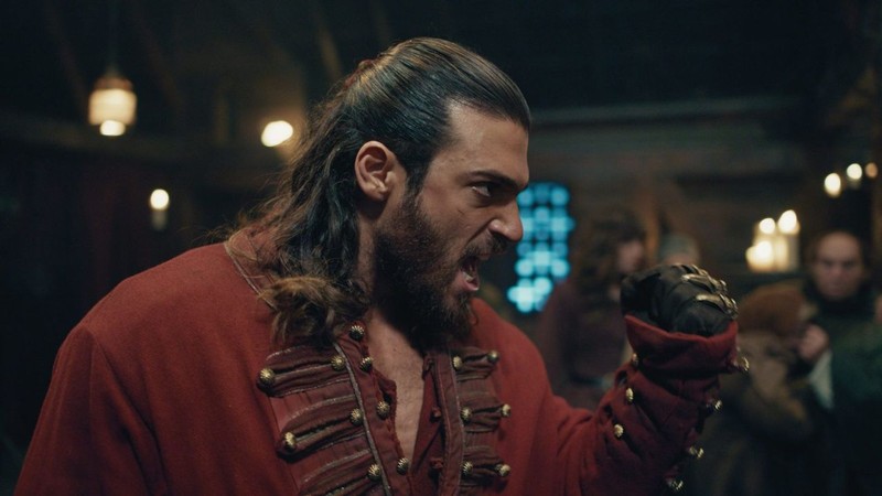 Can Yaman'ın ''İtalya'' yanıtı başını yaktı! Ünlü oyuncunun 'El Turco' dizisi yayından kaldırıldı - Resim: 2
