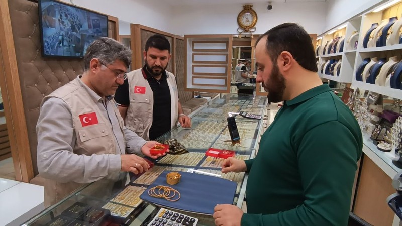 Gazze'deki zulme sessiz kalamadı! Evlilik mihri Gazzelilere umut oldu! - Resim: 5