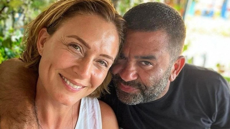 Ceyda Düvenci'den romantik kutlama! Sevgilisi Güçlü Mete'ye olan aşkını haykırdı! - Resim: 1