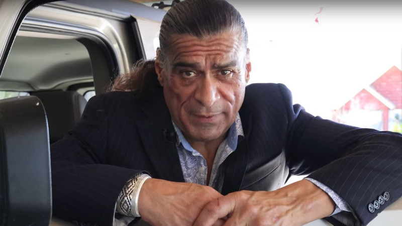 Ünlü oyuncudan acı haber! 59 yaşında hayatını kaybetti - Resim: 1