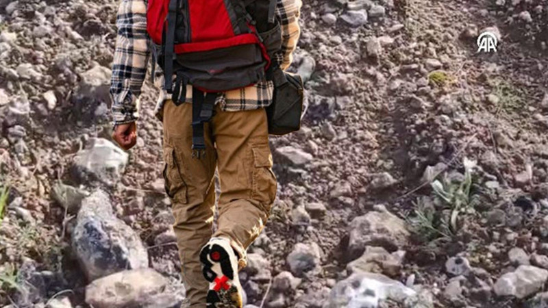 Karabük'te doğa yürüyüşüne çıkan adam, çalılıkların arasında 1 tanesini fark etti. 1 tanesini görünce resmen elleri titredi hemen görüntüsünü çekti - Resim: 1