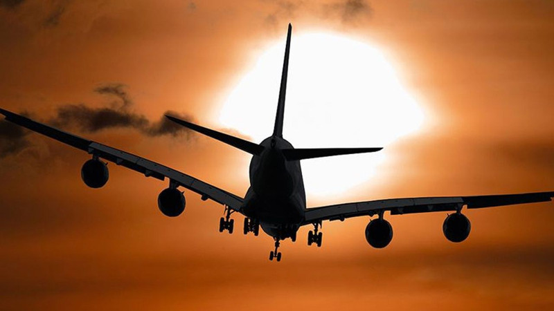 Böylesi ancak filmlerde olur! Anne, oğlunun bineceği uçağa bomba ihbarı yaptı: Nedeni ise yok artık dedirtti! - Resim: 2