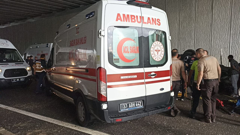 Kastamonu'da katliam gibi kaza: Çok sayıda ölü ve yaralı var - Resim: 3