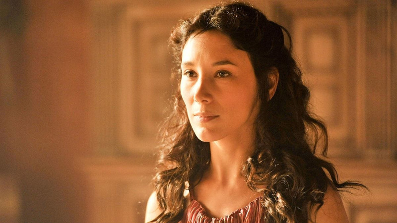 Eski cinsel içerikli yetişkin film yıldızı Sibel Kekilli'den cesur poz. Kırmızı iç gösteren bir bluzuyla göğüs dekoltesi ortaya çıktı. Hayranları şaşırdı - Resim: 10