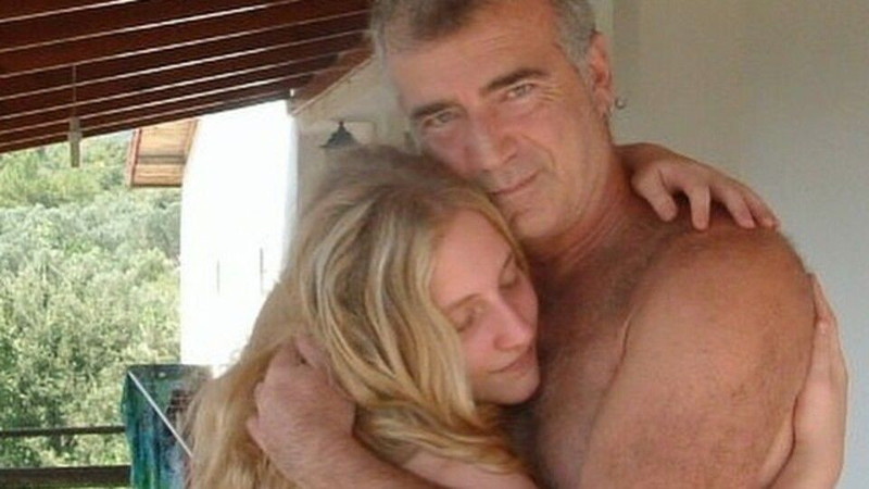 Babasının vefatıyla sarsılmıştı! Ünlü oyuncu Hayal Köseoğlu'ndan günler sonra ilk paylaşım - Resim: 2