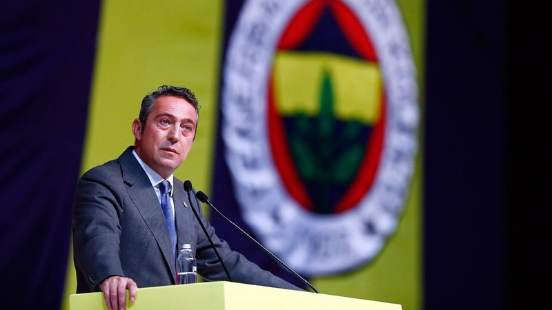 Süper Lig'de 1 maç bile oynayamadı! Fenerbahçe'de 6.7 milyon euroluk büyük hezimet! Taraftar resmen öfke kustu - Resim: 1