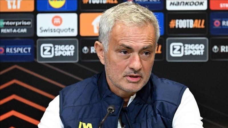 Fenerbahçe'ye büyük ihanet! Jose Mourinho'nun 335 milyon euroluk yeni takımı sarı lacivertlileri delirtti - Resim: 11
