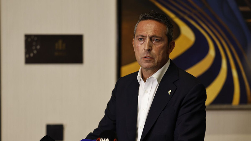 Fenerbahçe'de Ali Koç'un transferi ortalığı karıştırdı! Taraftar, eski yönetime 20 milyon euroluk enkazın hesabını soruyor - Resim: 3