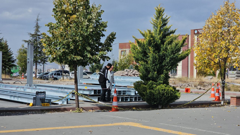 Üniversite kampüsünde pompalı tüfekle saldırı! Eski eşi fakültenin önünde katletti! - Resim: 3