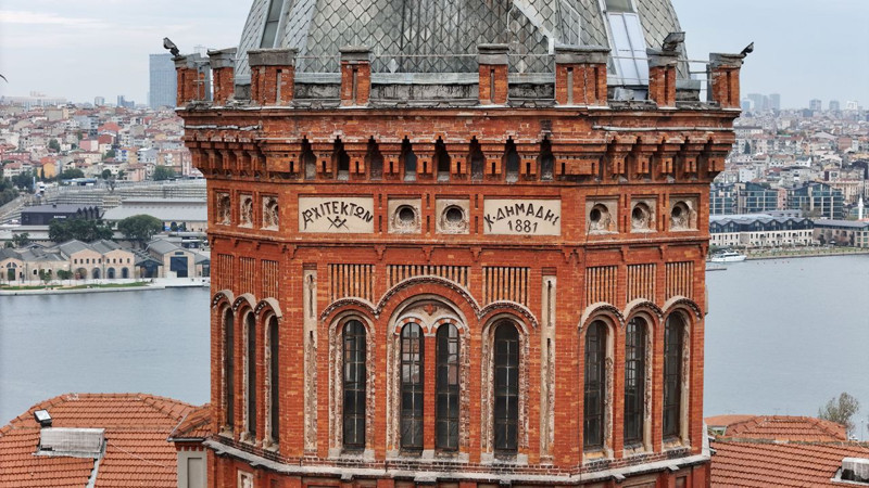 Depreme dayanıksız çıktı! MEB 571 yıllık Fener Rum Okulu'na süre verdi - Resim: 7