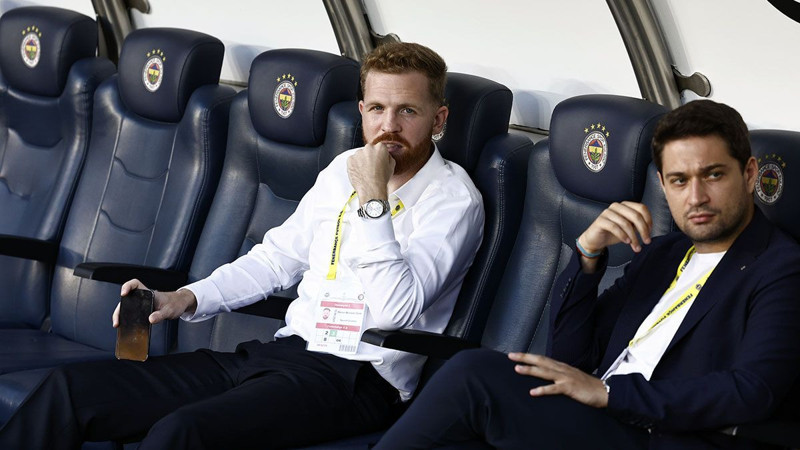 Fenerbahçe’den şok karar! Sadettin Saran biletlerini kesti! İki yıldız teklif gelirse satılacak! - Resim: 2