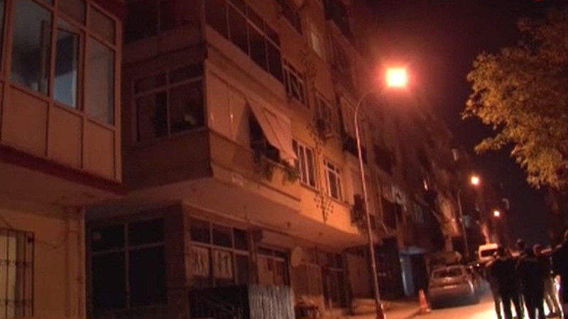 Kartal’da panikleten olay! 4 katlı binanın kolonlarında çatlaklar oluştu: Bina tahliye edildi - Resim: 3