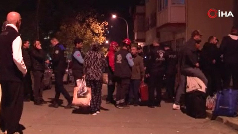 Kartal’da panikleten olay! 4 katlı binanın kolonlarında çatlaklar oluştu: Bina tahliye edildi - Resim: 5