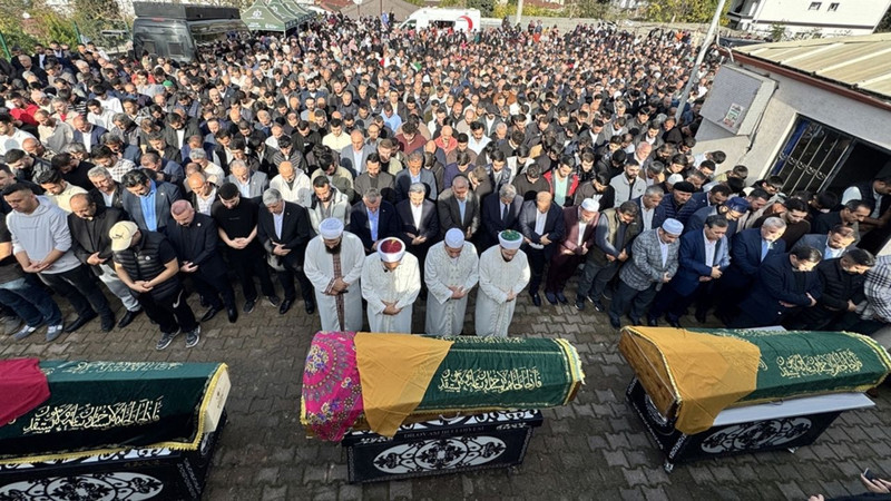 Kocaeli'deki yangın faciası Türkiye'yi yasa boğmuştu! Hayatını kaybedenlere en acı veda! - Resim: 2