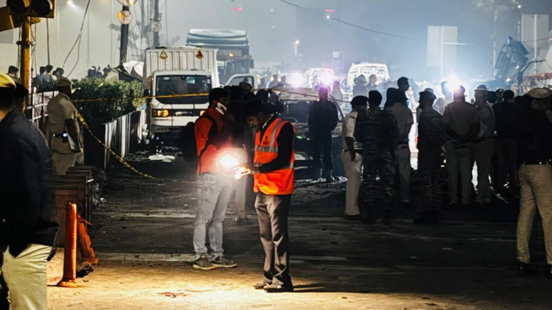 Otomobilde korkunç patlama: 8 ölü var - Resim: 3