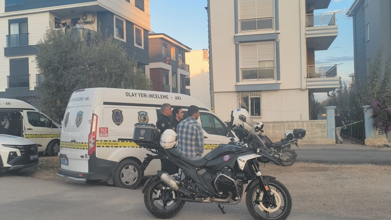 Antalya'da dehşet! Eşi ve çocuklarını katletti - Resim: 5