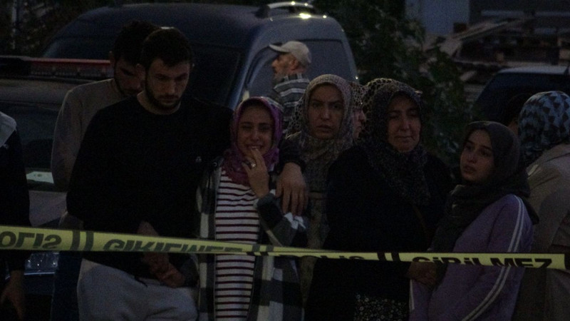 Antalya'da dehşet! Eşi ve çocuklarını katletti - Resim: 11