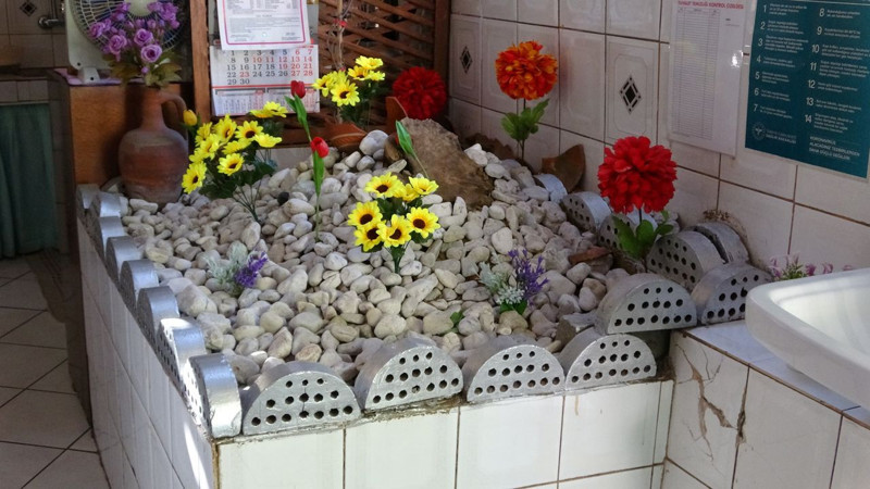 Pide salonu içinde yüzyıllık sır! Yemek yemeye gelen donup kalıyor! Önce şaşırıyorlar sonra dua ediyorlar - Resim: 2