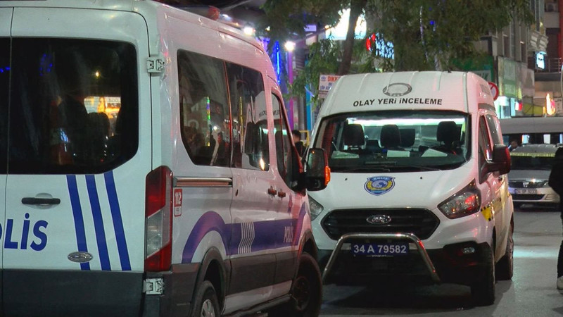 Sultangazi'de kan donduran olay! Boşandığı kişinin eski kocasını öldürdü: Aynı silahla kendini vurdu - Resim: 4