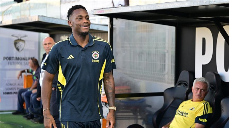 Fenerbahçe'de Galatasaray derbisi öncesi büyük bilmece! Hangisi oynayacak? - Resim: 1