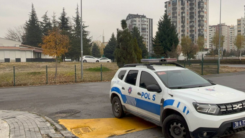 Voleybol turnuvasında bıçaklı kavga: Yaralılar var - Resim: 4