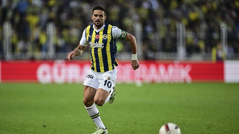 Fenerbahçe'den giden yıldız 5 ayda unutuldu! Yerine gelen süperstar taraftarın kalbini şimdiden fethetti - Resim: 2