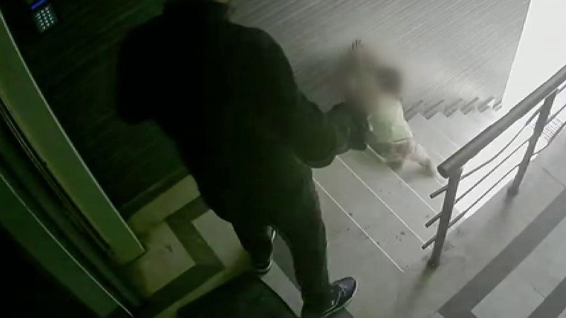 3 yaşındaki kızına dehşeti yaşatmıştı... Cani babanın ifadesi hakimi bile çileden çıkarttı: Cezası belli oldu - Resim: 1