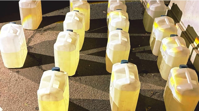 Mersin ve Erzurum'da zehir tacirlerine darbe - Resim: 2