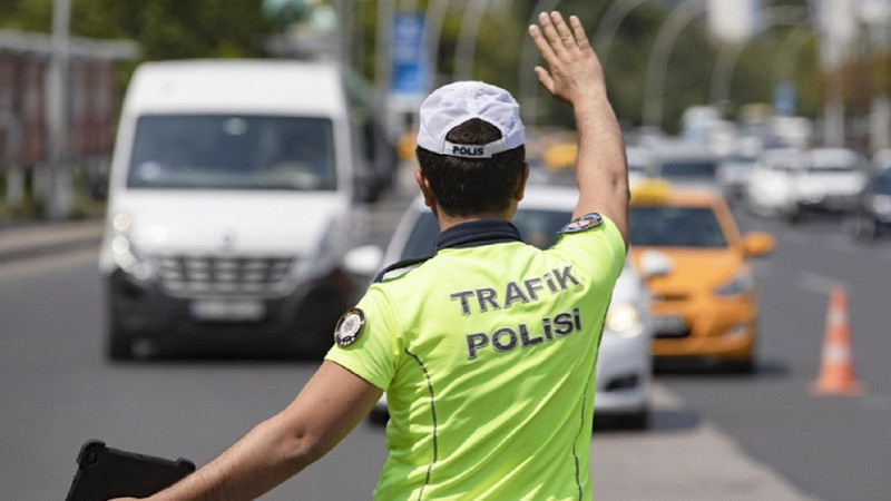 İstanbullular dikkat! Yola çıkmadan önce kesinlikle kontrol edin! Bugün bu yollar trafiğe kapalı olacak! - Resim: 6