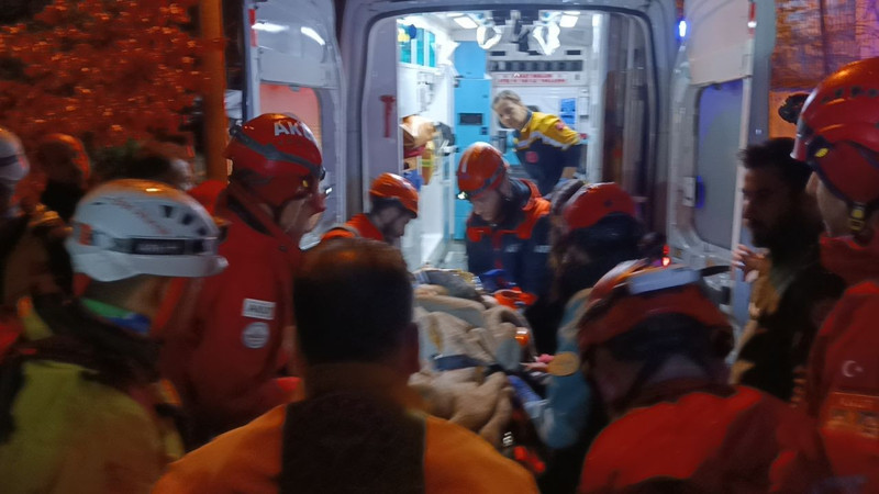 Doğa yürüyüşü felaketle bitti! Ölü ve yaralı var - Resim: 5