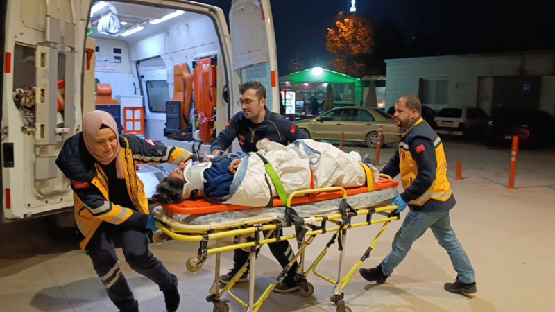 Zincir markette korkunç kaza! Yaşam savaşı veriyor - Resim: 2