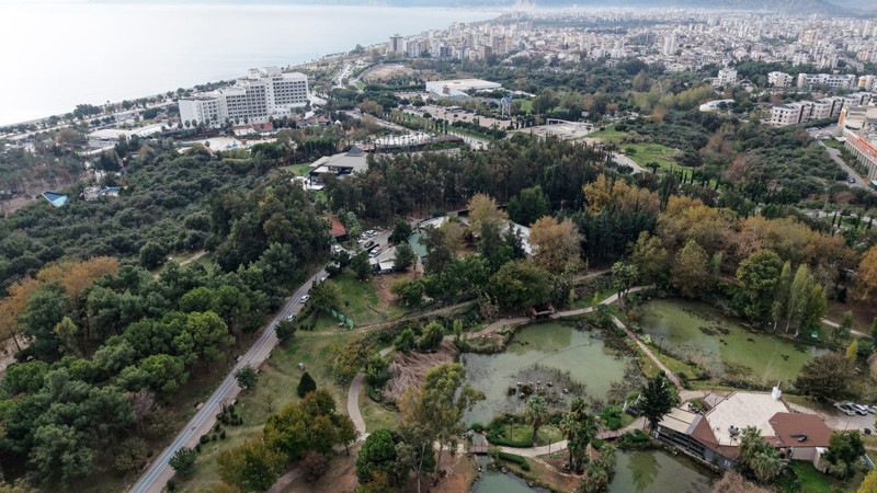 Arap Süleyman miras davasında yeni aşama! Mirasçıları kentin kalbinin tapusunu istiyor! Milyar dolarlık arazide işletmelere mühür - Resim: 3