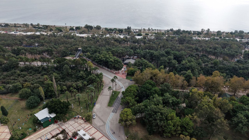 Arap Süleyman miras davasında yeni aşama! Mirasçıları kentin kalbinin tapusunu istiyor! Milyar dolarlık arazide işletmelere mühür - Resim: 13