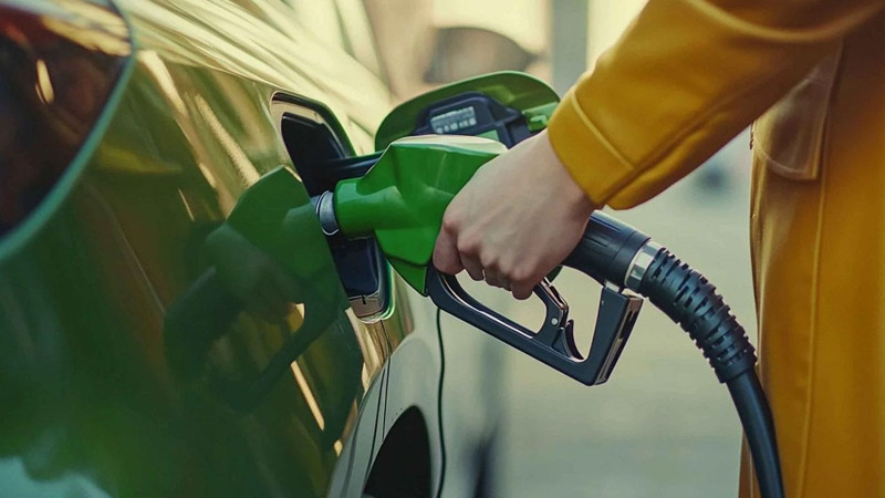 Araç sahipleri dikkat! Benzine dev indirim... Tabela değişti: İşte güncel fiyatlar - Resim: 4