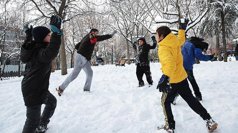 İstanbul’un o ilçelerinde okullar tatil edildi! Eğitime kar engeli: Açıklamalar peş peşe geldi... İşte 2 Ocak Cuma okulların tatil edildiği il ve ilçeler - Resim: 3