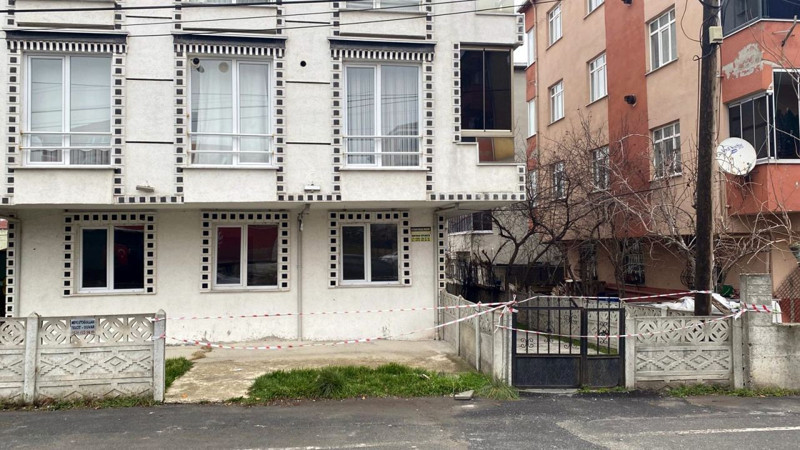 Tekirdağ’da panikleten olay! 3 binanın bahçesinde toprak kayması: 25 kişi tahliye edildi - Resim: 5