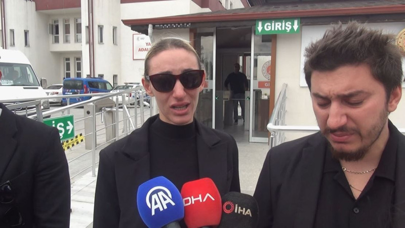 Güllü'nün oğlu Tuğberk'ten şoke eden iddia! "Annemin hayatını mahvedenlerden biri o" - Resim: 3