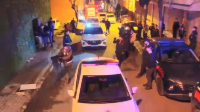 Uyuşturucu operasyonunda ortaya çıktı! Sokağı izlemek için sistem kurmuşlar - Resim: 8